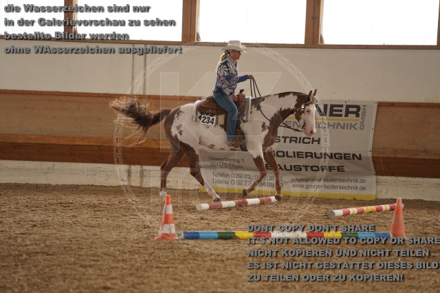 s_A_901929.JPG